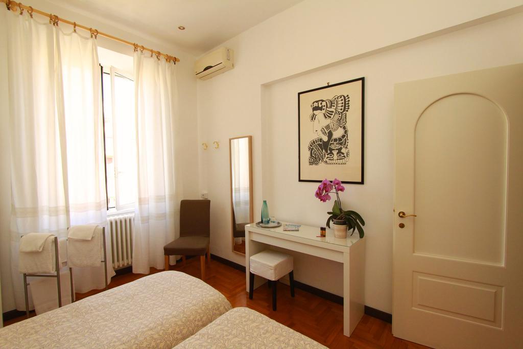 Le Stanze Del Papa Bed & Breakfast โรม ภายนอก รูปภาพ